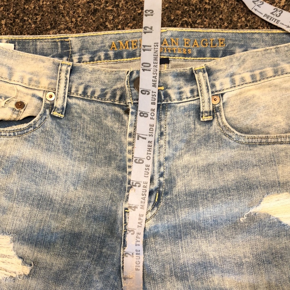 AEO Blue Jeans Skinny Distressed Size 32x30 - Picture 10 of 11